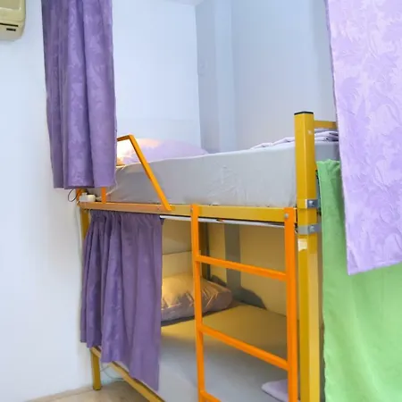 Shanti Hostel